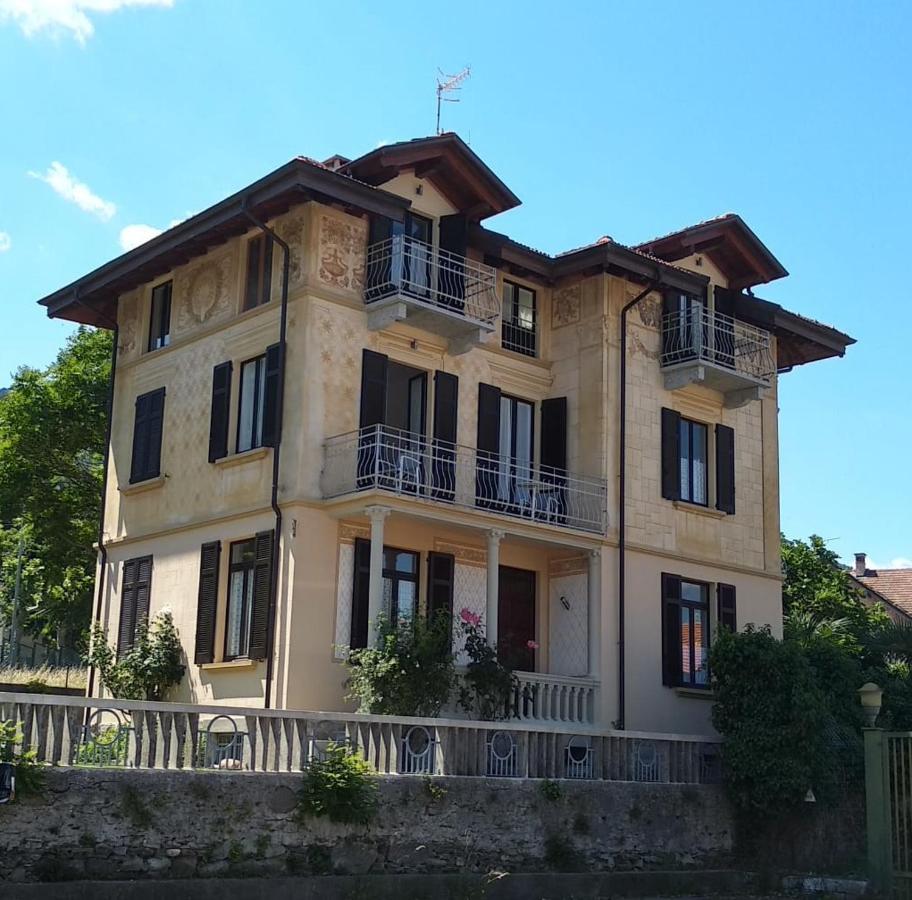 Villa Peachey, Intero Piano Con Giardino 斯特雷萨 外观 照片